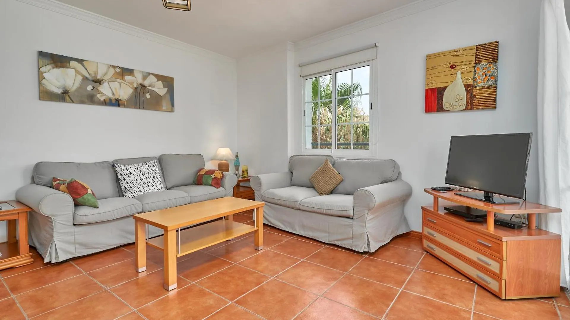 Beachfront Apartment Torrox Costa 0*,