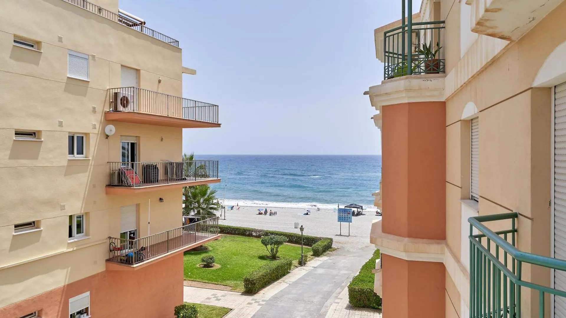 Beachfront Apartment Torrox Costa